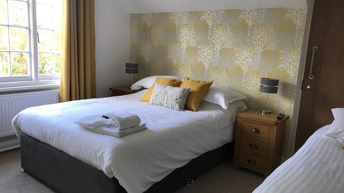 Old Farm Hotel