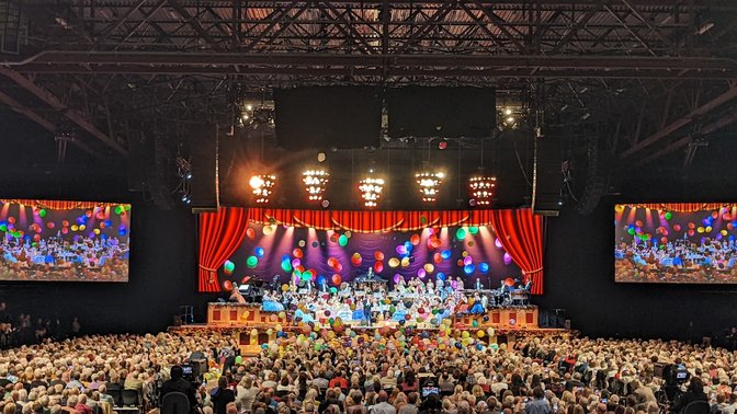 Resorts World Arena